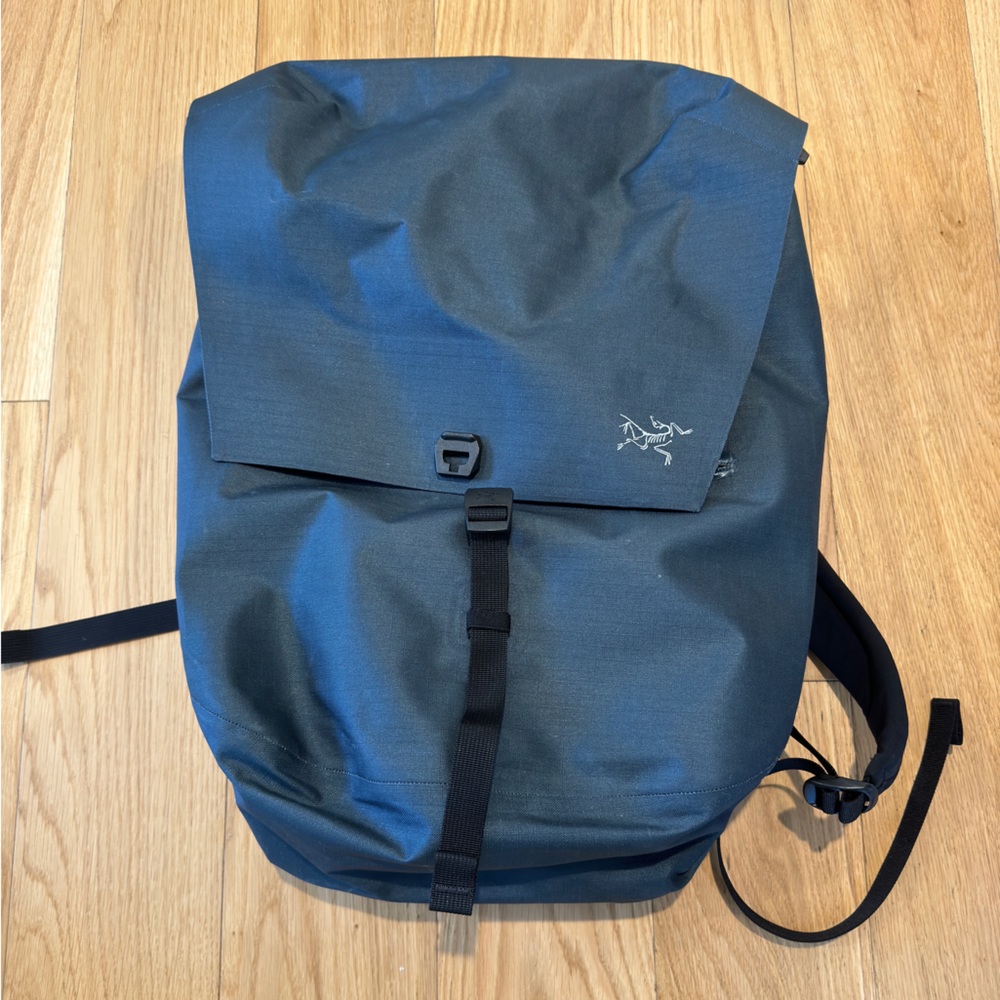 Arc’teryx navy backpack waterproof
